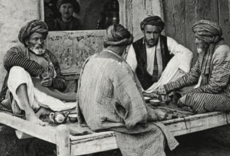 الزي التقليدي الأفغاني